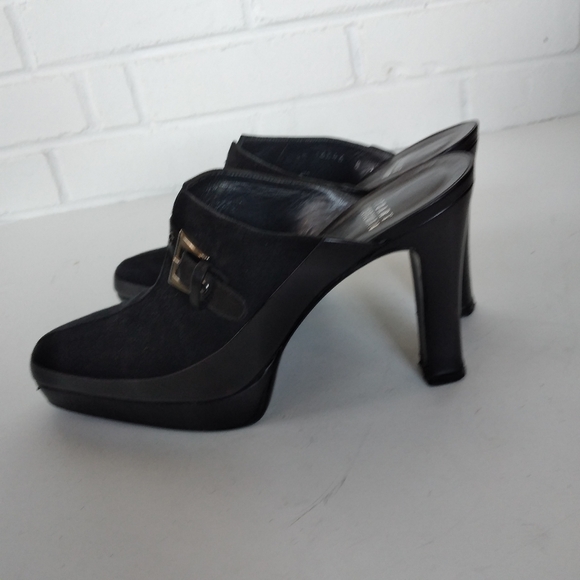 Stuart Weitzman mules black suede sz 8 - Picture 5 of 7